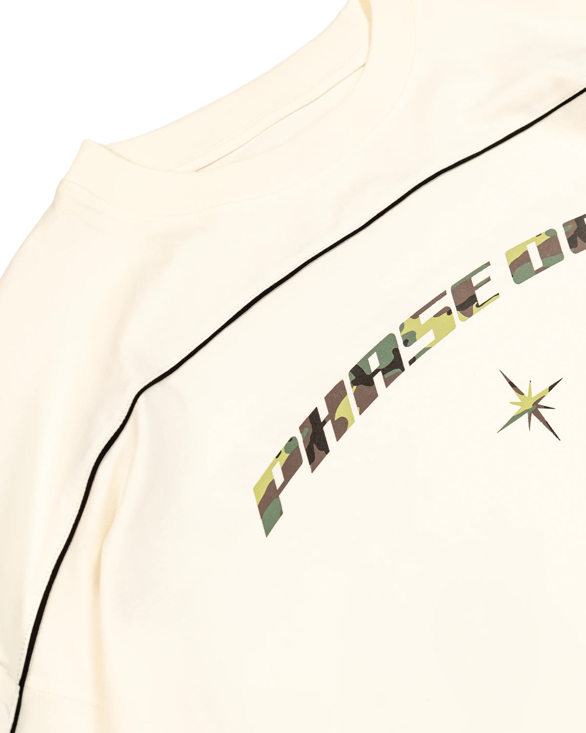 CAMO WHITE TEE